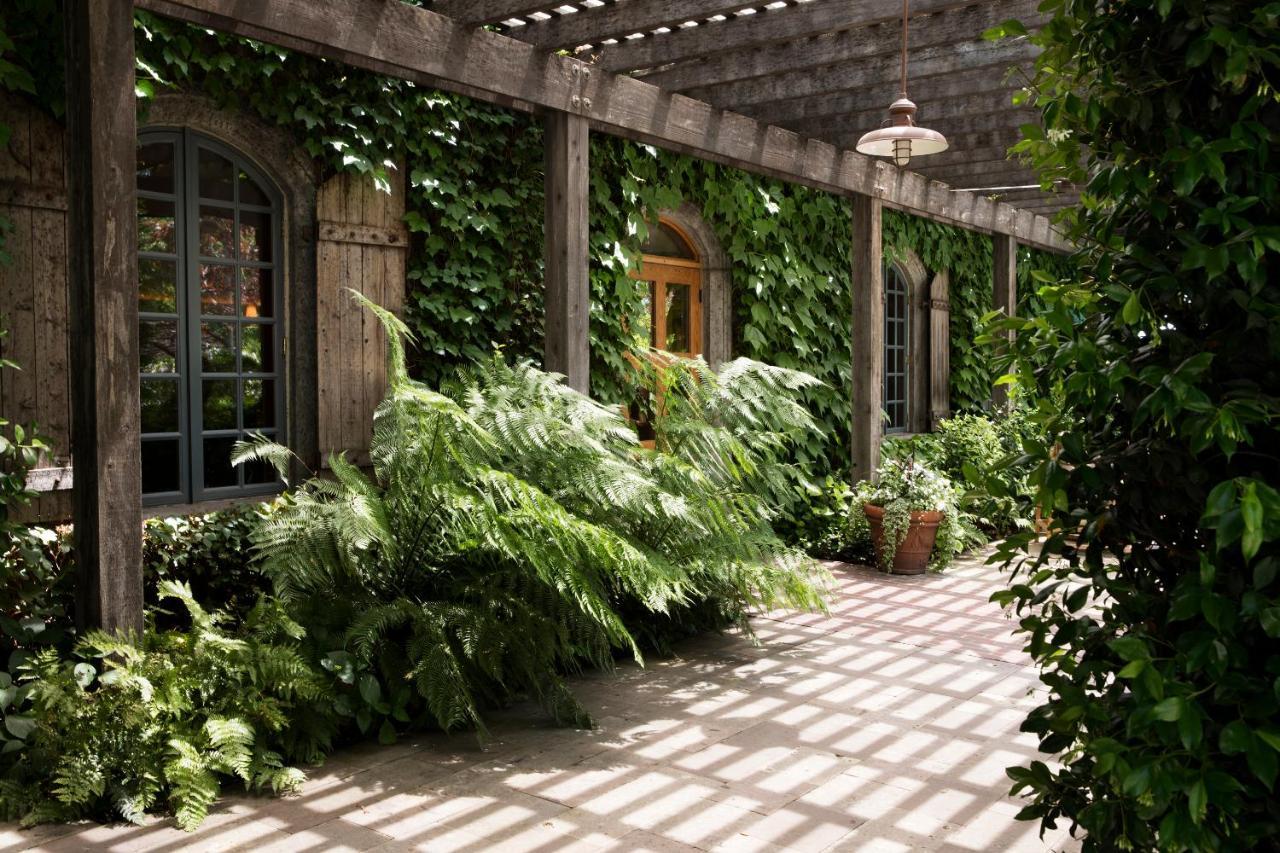 Rancho Caymus Inn Rutherford Exterior photo