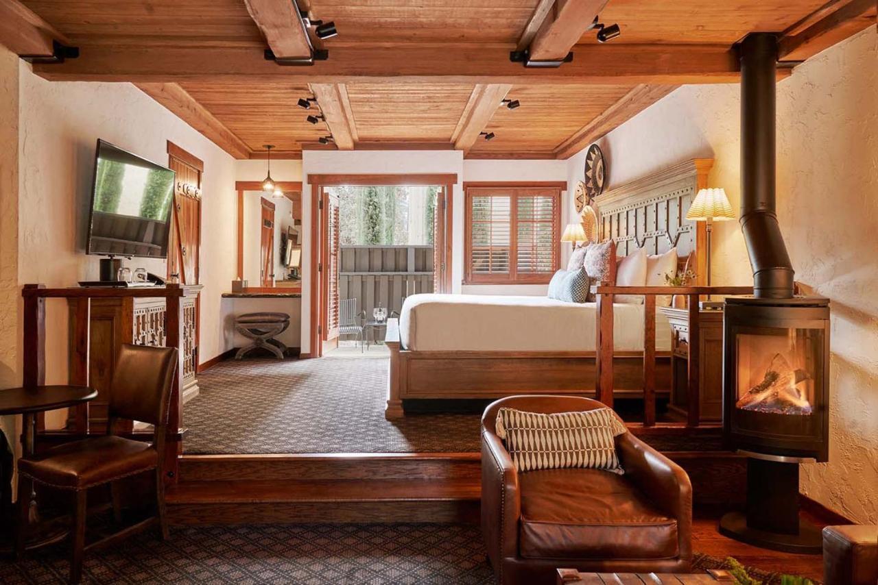Rancho Caymus Inn Rutherford Exterior photo